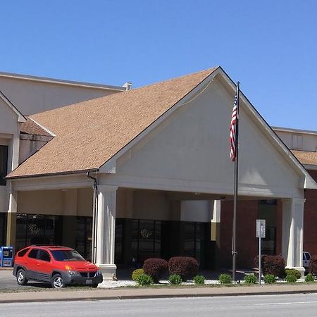 Eagle'S Nest Hotel & Conference Center Quincy Exterior foto